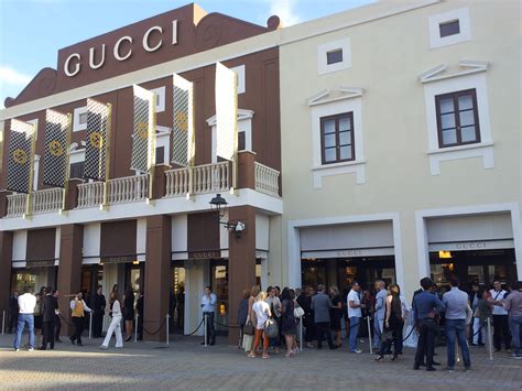 gucci outlet stores italy.